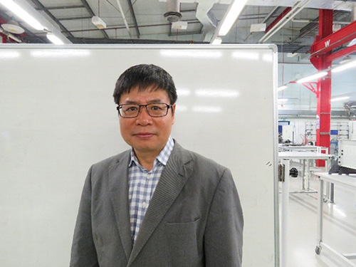 Professor James Gao in engineering lab