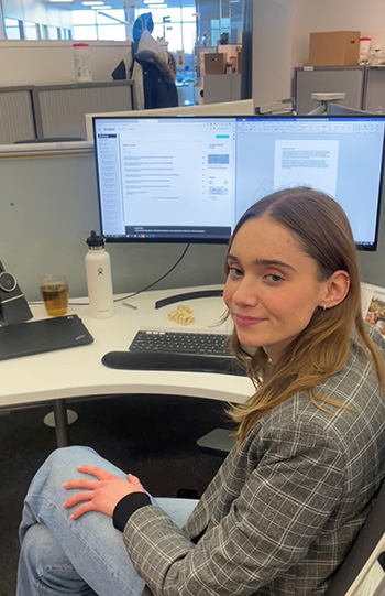 Harriet Field BSc Chemistry Degree Apprenticeship student