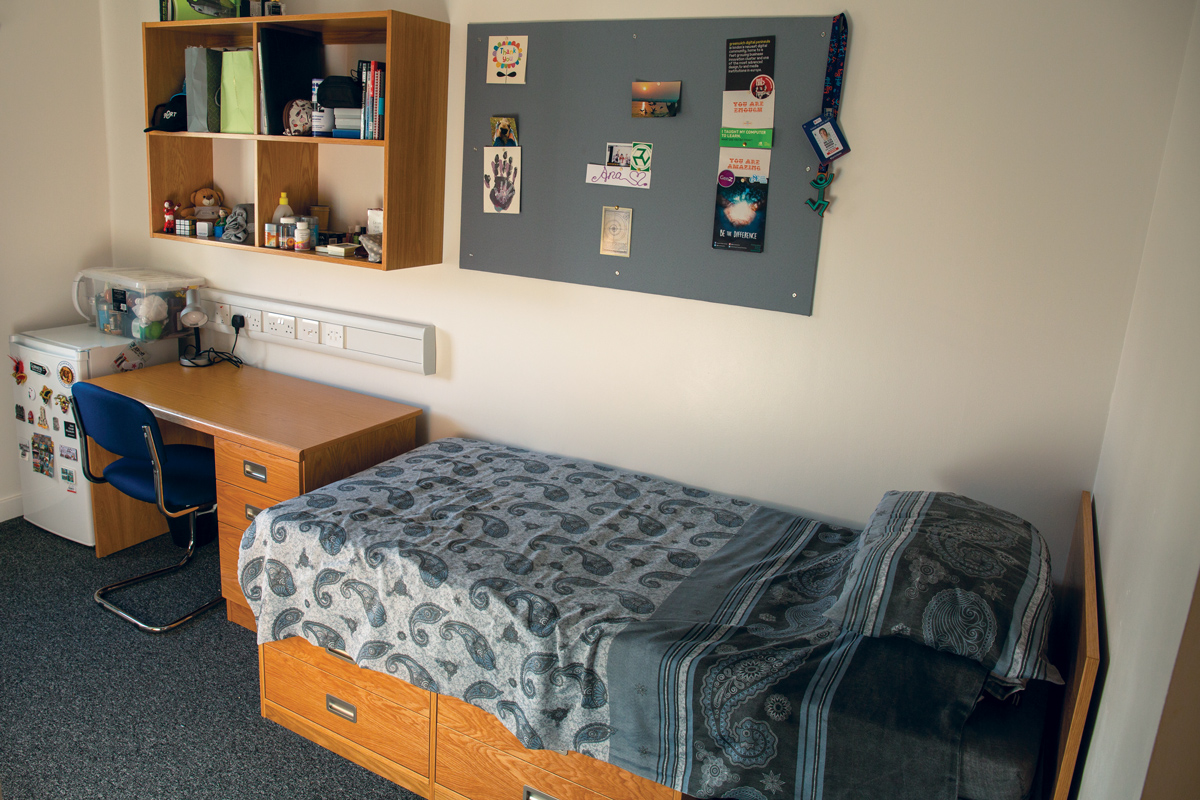 A bedroom at Devonport House 