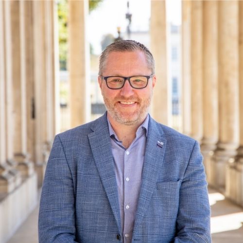 Dr Gary Brown